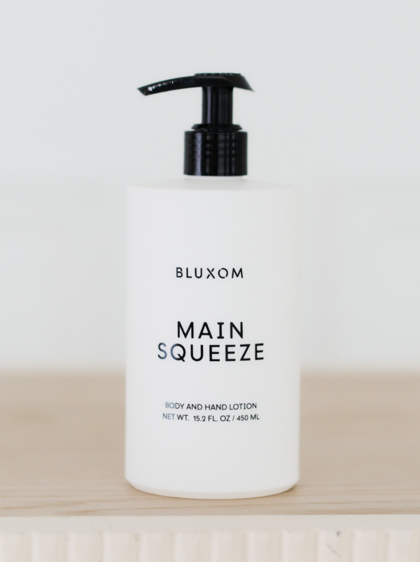 bluxom main squeeze body hand lotion